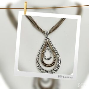 Two Tone Teardrop Necklace Set